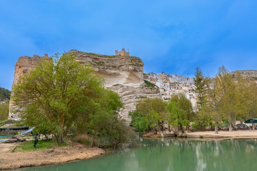 Explore Canalejas del Arroyo: A Timeless Tapestry of Spanish Culture & History